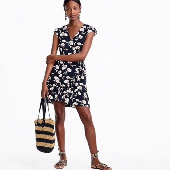 J CREW MERCANTILE Faux-wrap Ruffled Dress, Size 2 - Picture 1 of 10